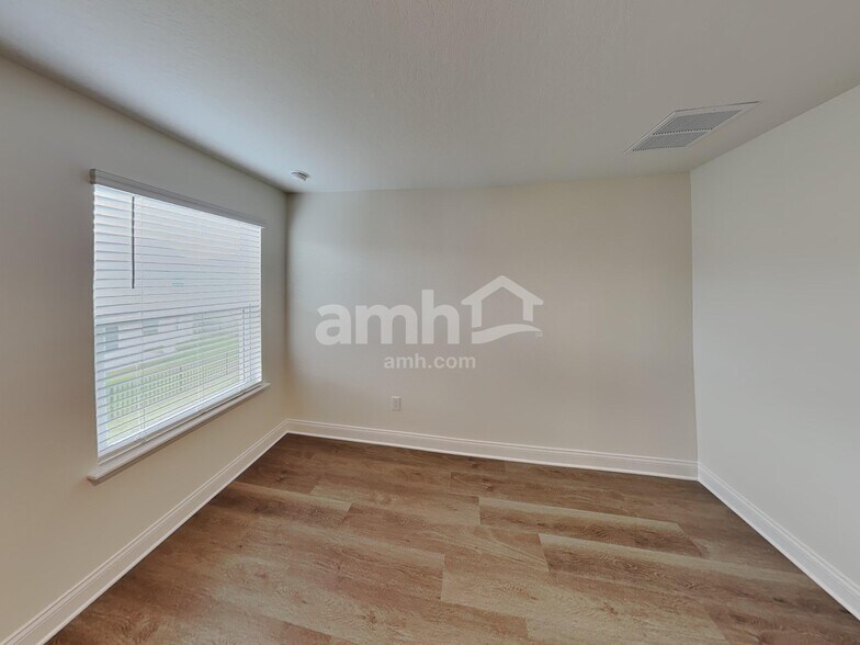 Building Photo - 971 Grafton Ridge Dr