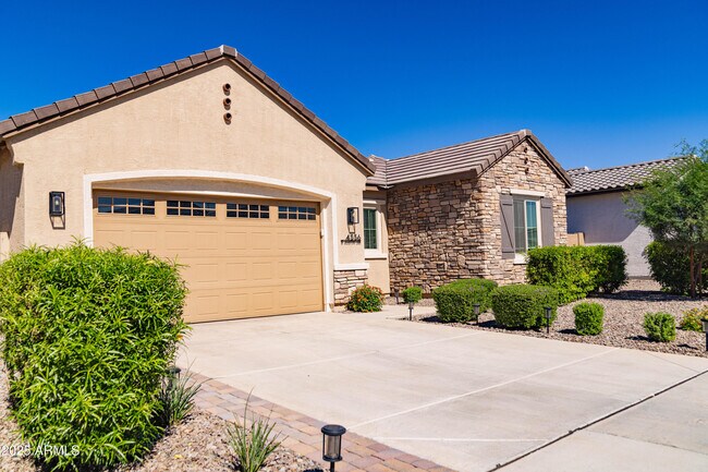 Building Photo - 4336 E Austin Dr