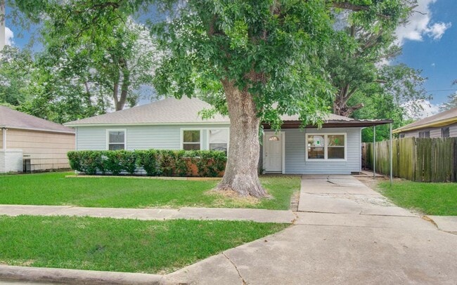 Building Photo - 6510 Cherrydale Dr