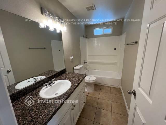 Building Photo - 3310 Amhurst Dr