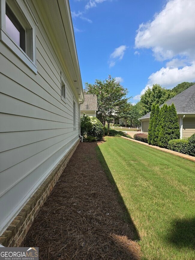 Building Photo - 2629 Bent Pine Dr