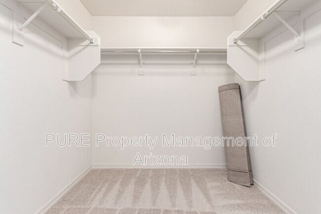 Building Photo - 5616 N 90th Dr