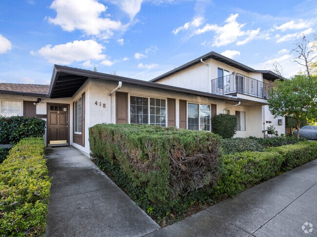 Building Photo - 418 Brahms Way