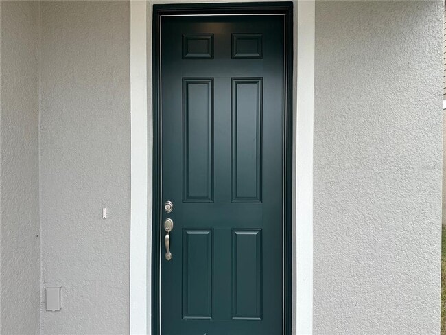 Building Photo - 37411 Roanoke River Wy