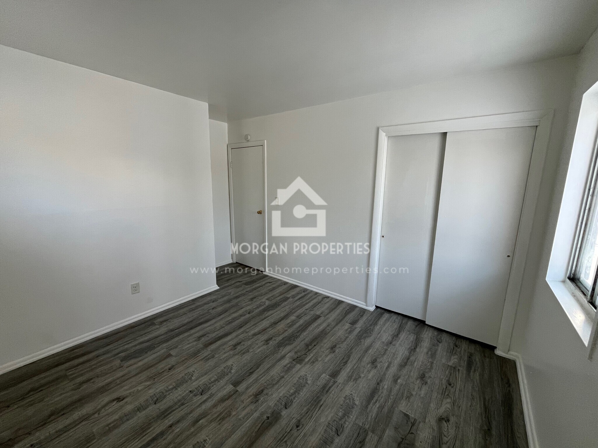 Building Photo - 2002 Kerrwood Dr