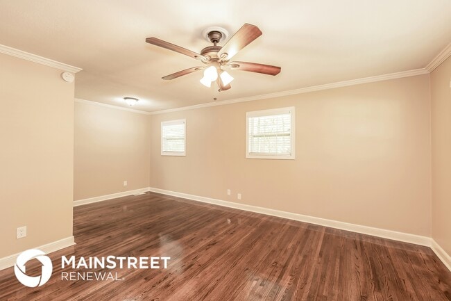 Building Photo - 1129 Roebuck Lawn Dr