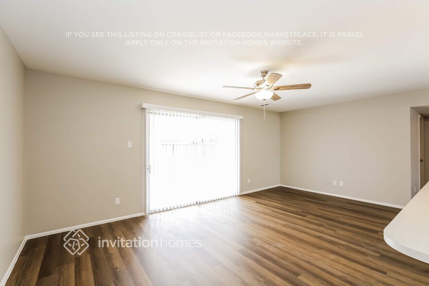 Building Photo - 1633 E Fremont Dr