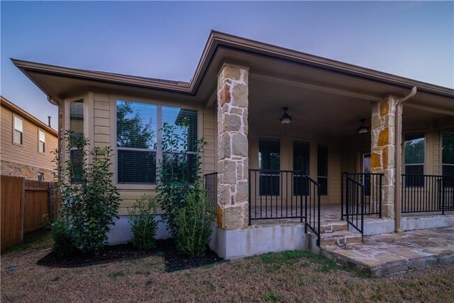Building Photo - 307 Elderberry Rd