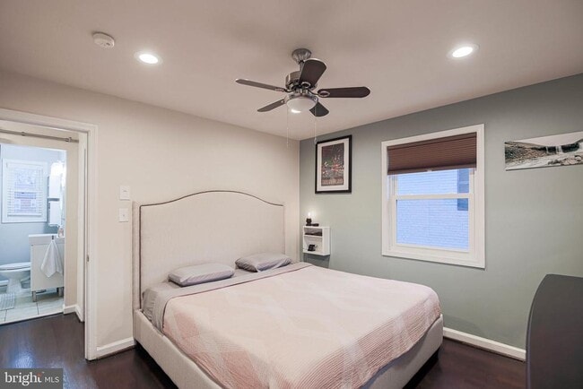 Building Photo - 718 S Payne St