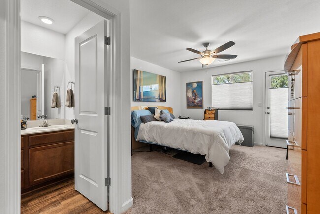 Building Photo - FURNISHED! 3 Bedroom, 2 Bathroom New Home ...
