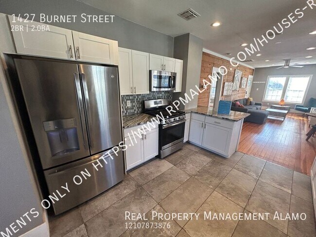 Building Photo - 1427 Burnet St