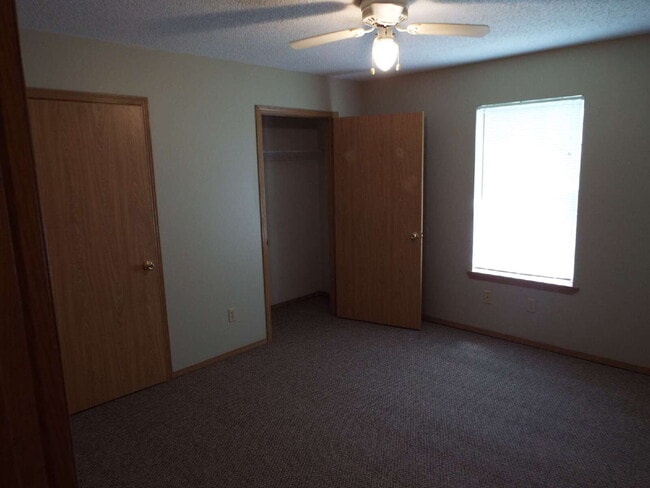 Building Photo - 1510 N Bernice Dr