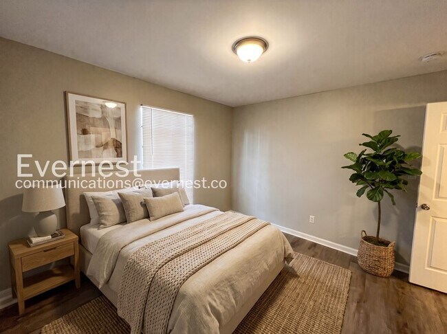 Building Photo - Spacious Home with Deck, Attached Garage, and Appliances! 3 Bed, 2.5 Bath / Voucher Accepted / Co...