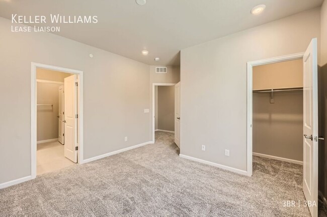 Building Photo - 477 Millwall Cir