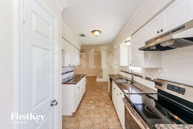 Building Photo - 5447 Timpani Dr
