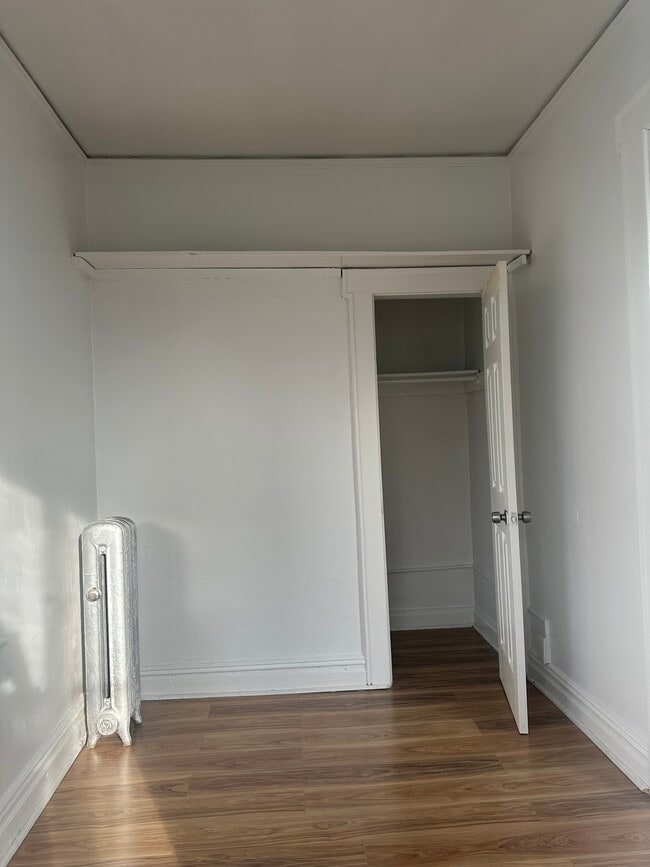 Building Photo - 52 Brookdale Ave