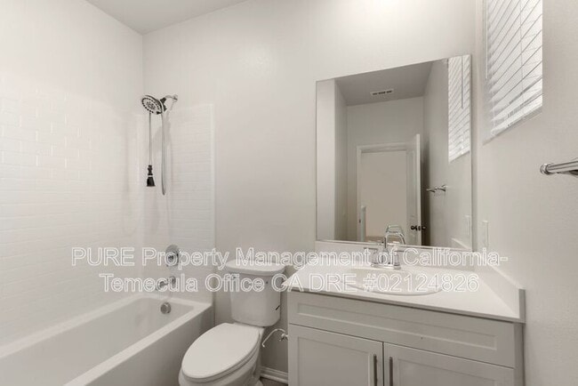 Building Photo - 40702 Birchfield Dr