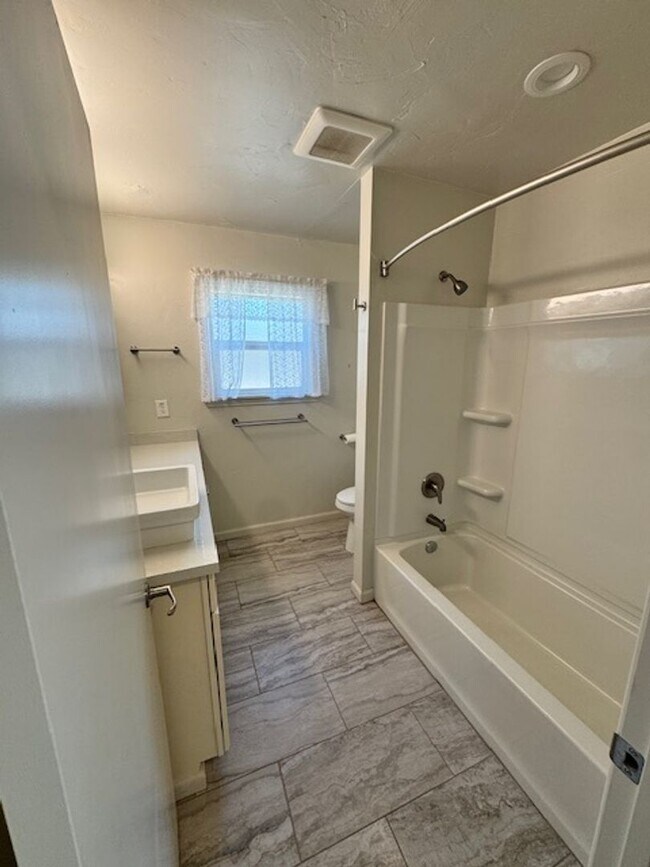 Building Photo - Charming Updated 4-Bedroom Home in the Garden Tract – Hardwood Floors, Central Air, 2-Car Garage ...