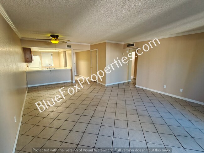 Building Photo - 2718 W Jennie Ln