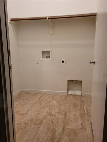 Building Photo - 10436 Phantom Hill Rd
