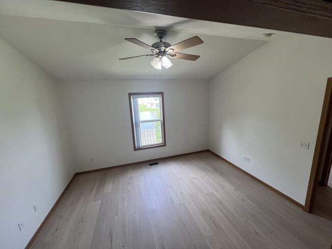 Building Photo - 44237 136th AVe