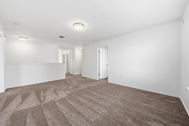 Building Photo - 5712 Zachary Scott St