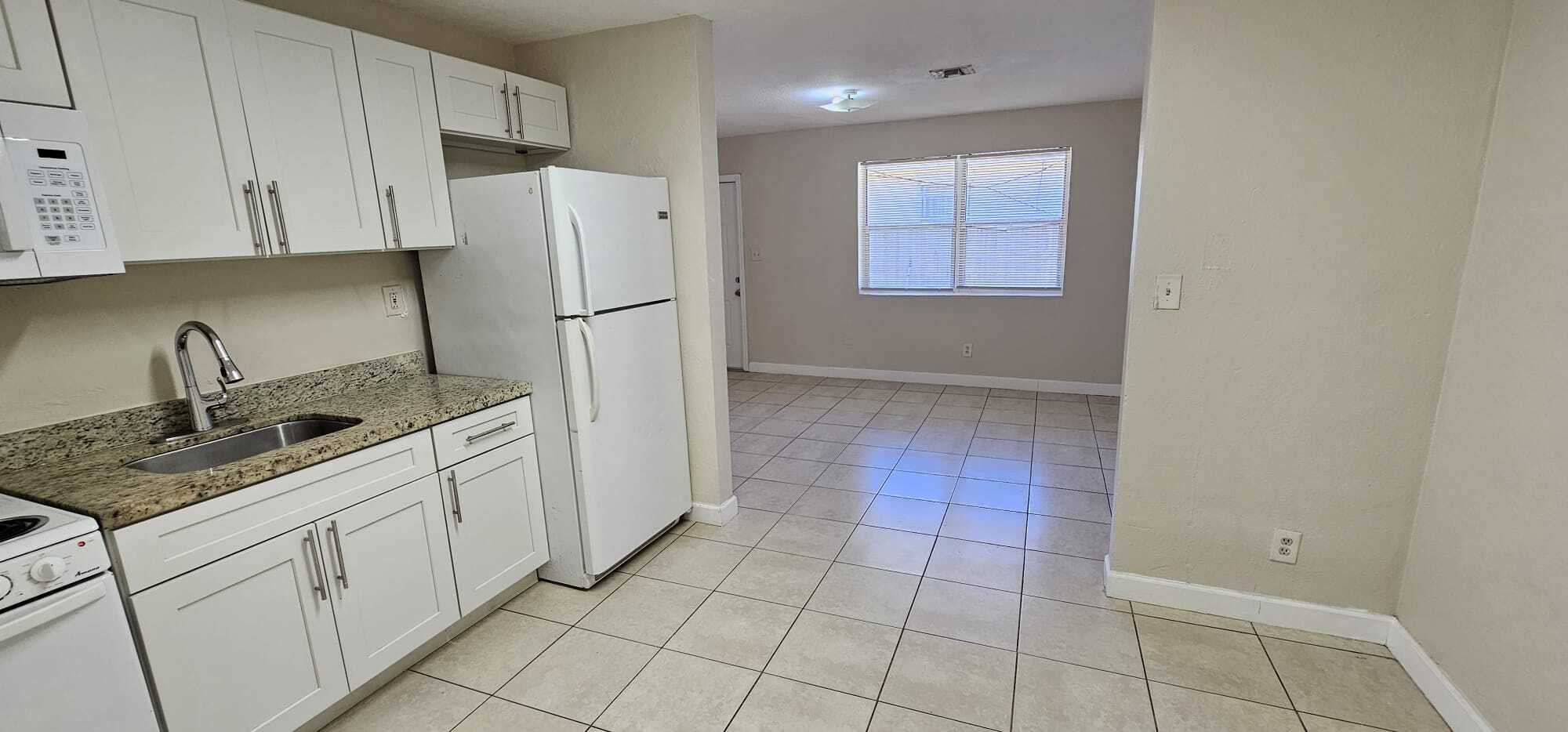 Building Photo - 2860 NW 15th St