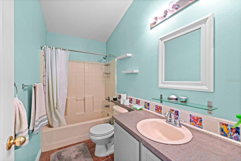 Building Photo - 1112 Lake Shore Ranch Dr