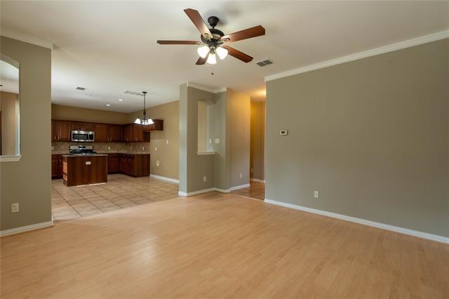 Building Photo - 1700 Martina Dr