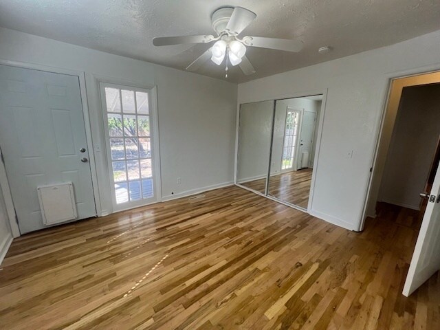 Building Photo - 4 Bed 1.5 Bath in Prime Bench Location!