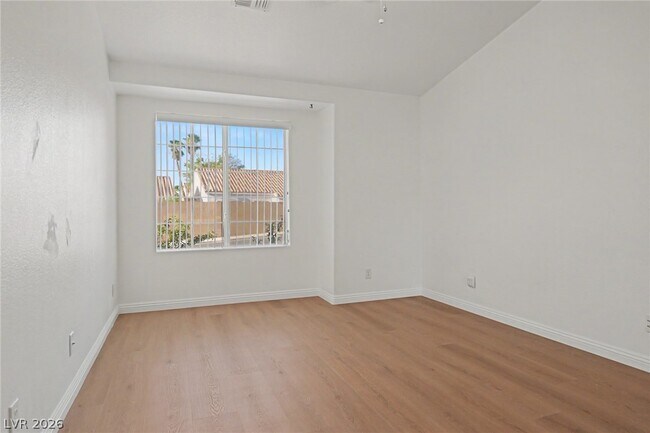 Building Photo - 6671 E Walnut Canyon Dr