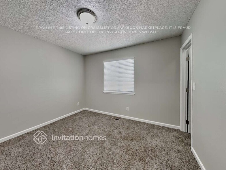 Building Photo - 5125 Balsam St