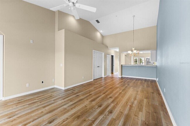 Building Photo - 414 Laurel Lake Dr