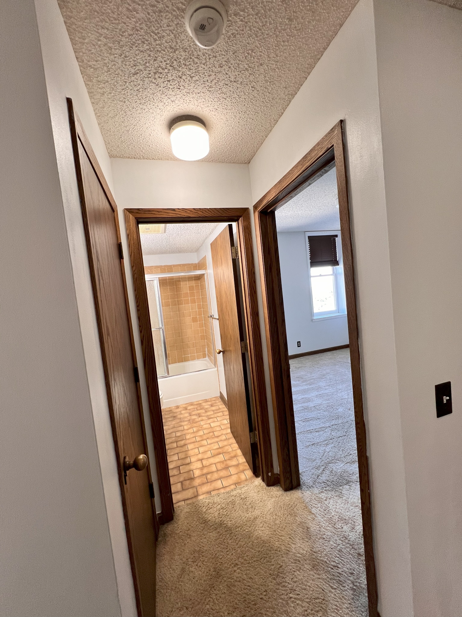 Building Photo - 123 N Locust St