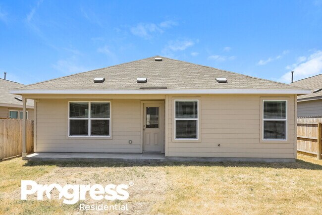 Building Photo - 4337 Southton Bed