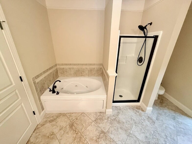 Building Photo - 328 Bahama Loop