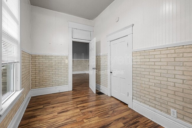 Building Photo - 1502 N 13th St