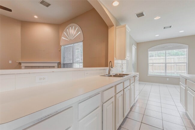 Building Photo - 19607 Water Point Trail