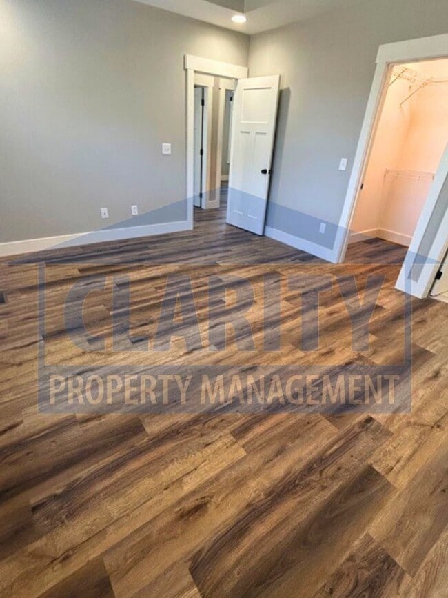 Building Photo - *Brand New* 3 bedroom home!