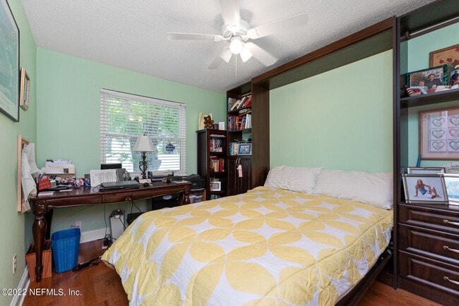 Building Photo - 121 Bluefish Ave