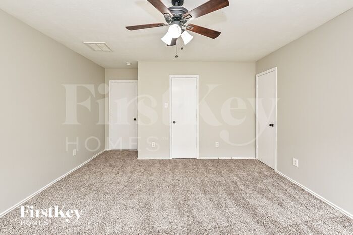 Building Photo - 1319 Seagler Pond Ln