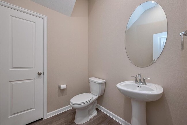 Building Photo - 4046 Balboa Dr