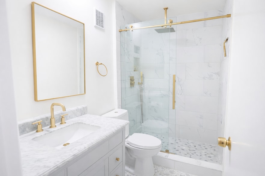 Building Photo - 421 S La Fayette Park Pl