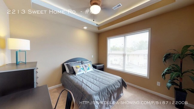 Building Photo - 2213 Sweet Home Rd