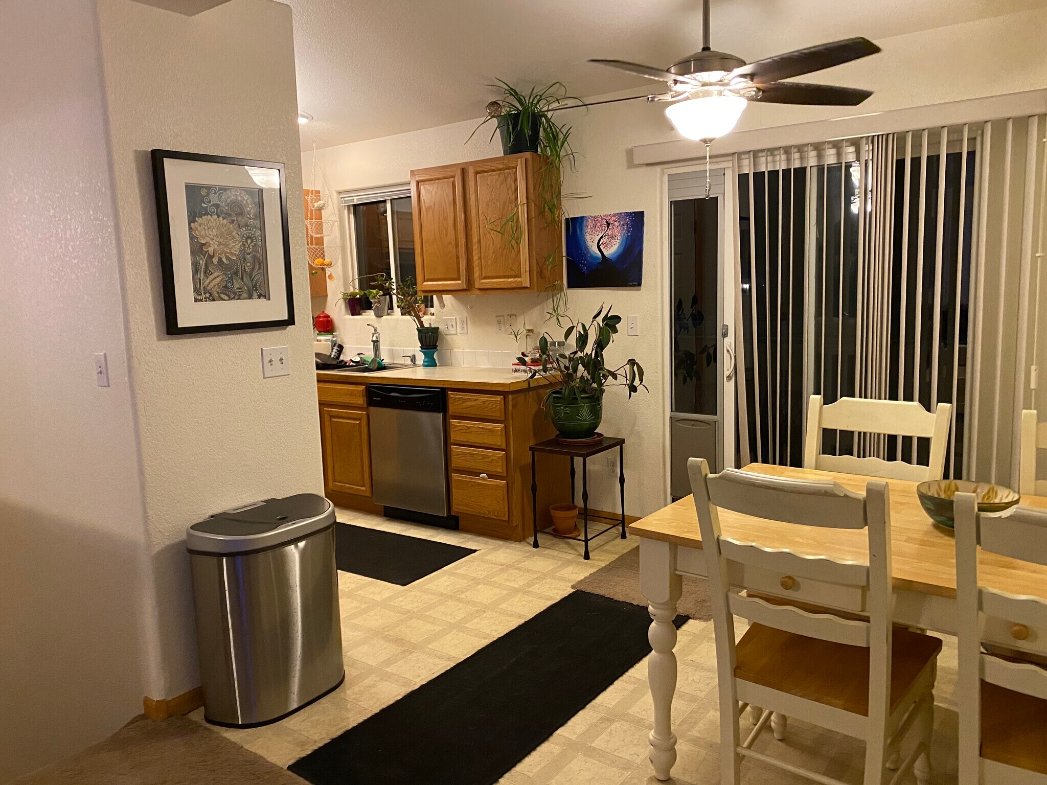 Dining/kitchen - 3761 Mt Flora St