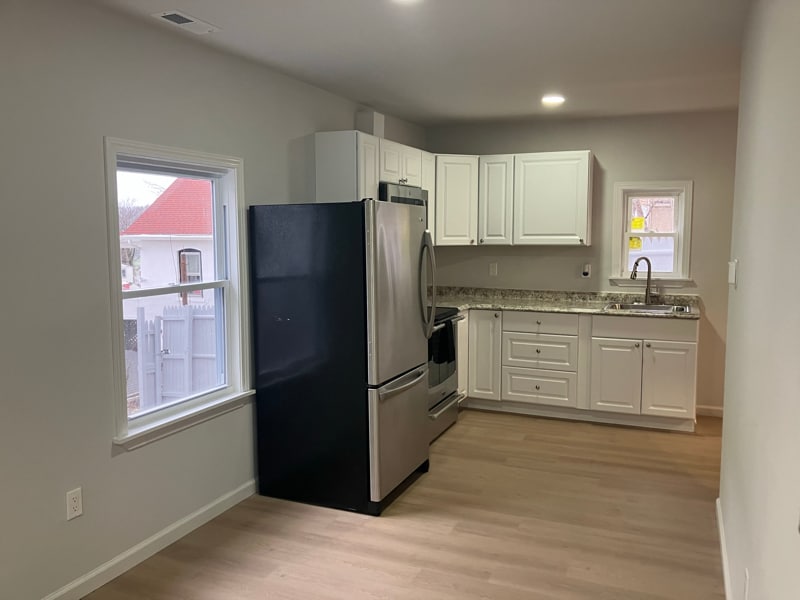 Building Photo - 25 Beech St