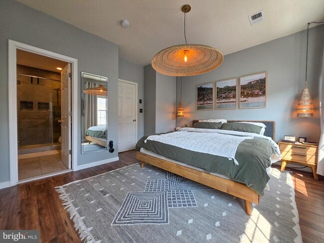 Building Photo - 5303 Arapaho Ln