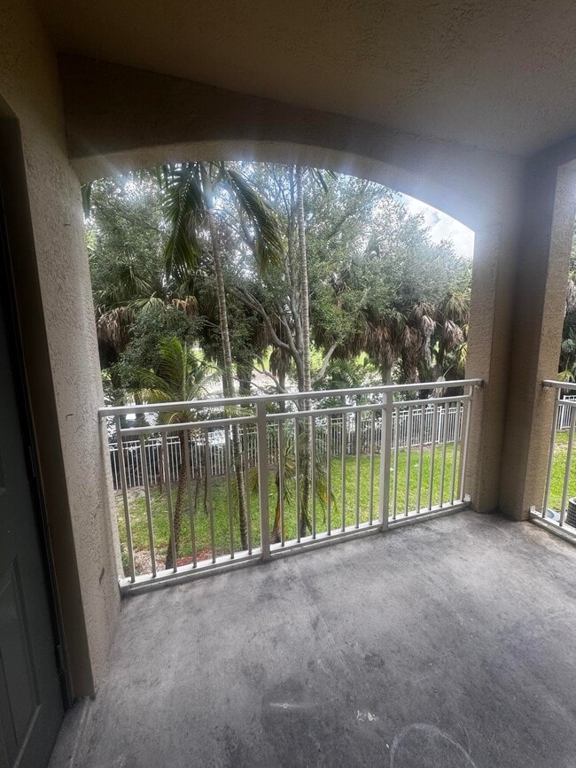 Building Photo - 6559 Emerald Dunes Dr