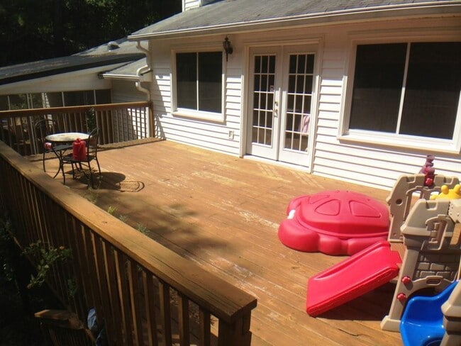 Building Photo - 2756 Deerwood Trail