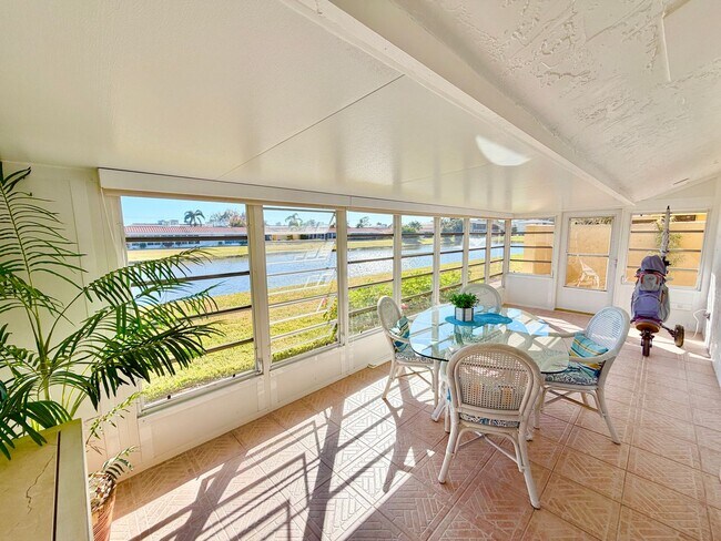 Building Photo - ** GLADES COUNTRY CLUB ** 2 BED / 2 BATH - VILLA - BUNDLED GOLF MEMBERSHIP - ANNUAL RENTAL